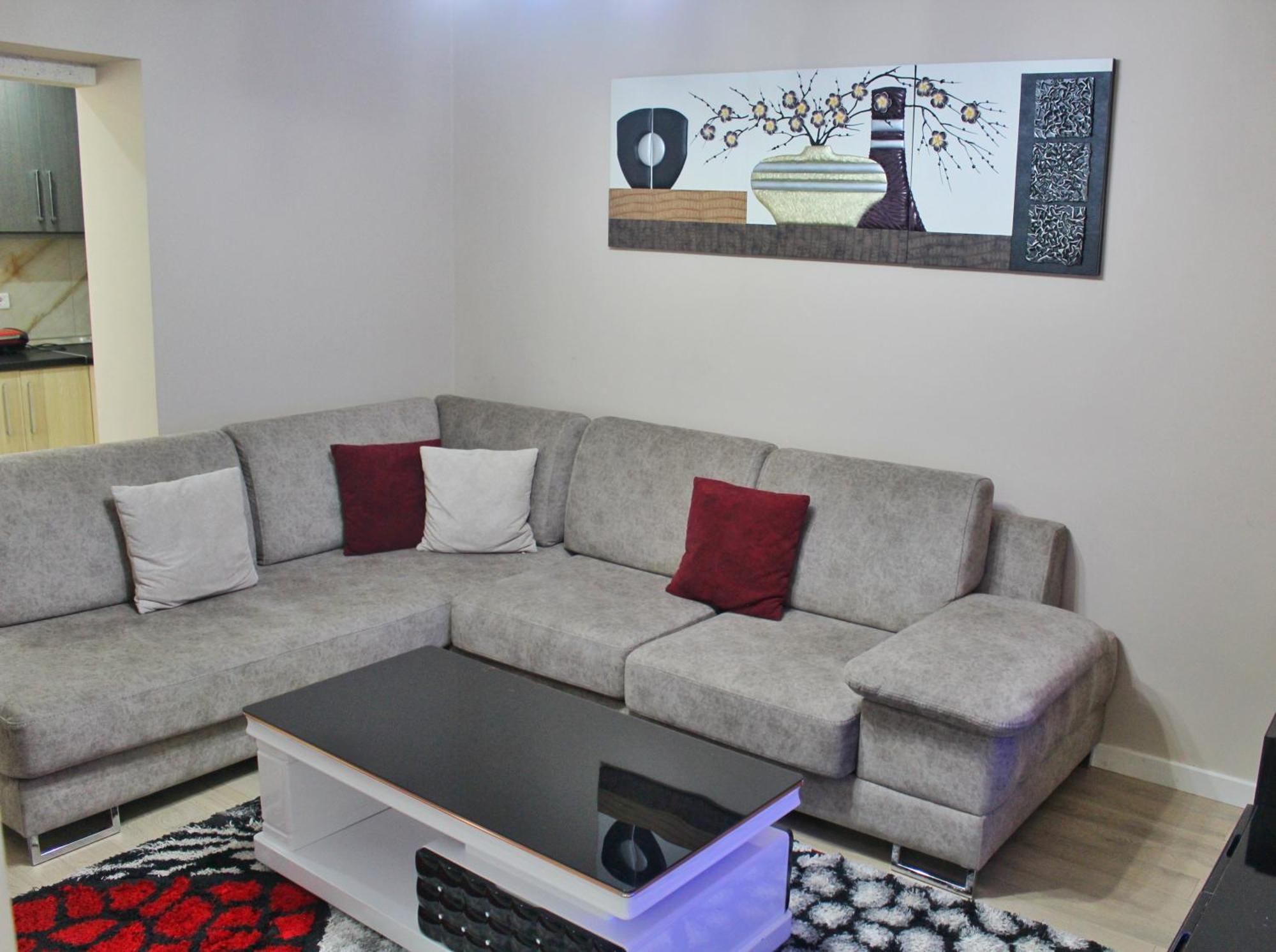 Essy'S Apartment Korce Exteriér fotografie